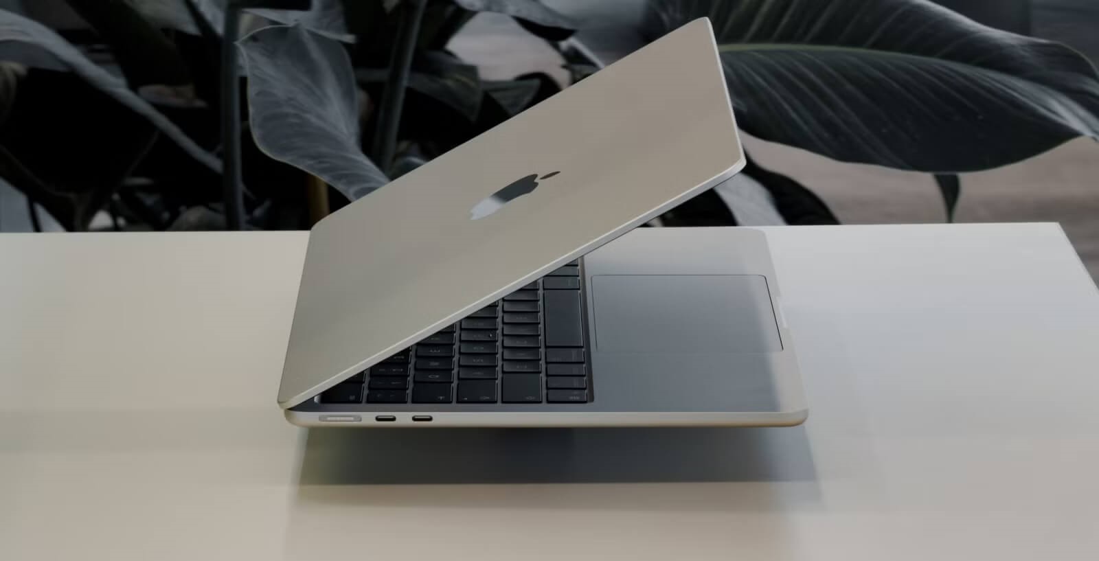 Thu cũ đổi mới MacBook Air M5 giá cao tại TheTekCoffee. Định giá nhanh 10 phút, hỗ trợ trả góp 0%, giao nhanh 20 phút tại TP.HCM.