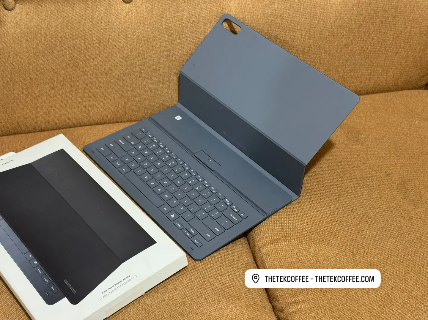 Mua Bao Da Bàn Phím Galaxy Tab S11 Ultra Cũ Like New 99% giá tốt tại TheTekCoffee. Hỗ trợ Samsung DeX, AI Key, kết nối POGO, Auto Wake/Sleep. Phụ kiện Samsung chính hãng.
