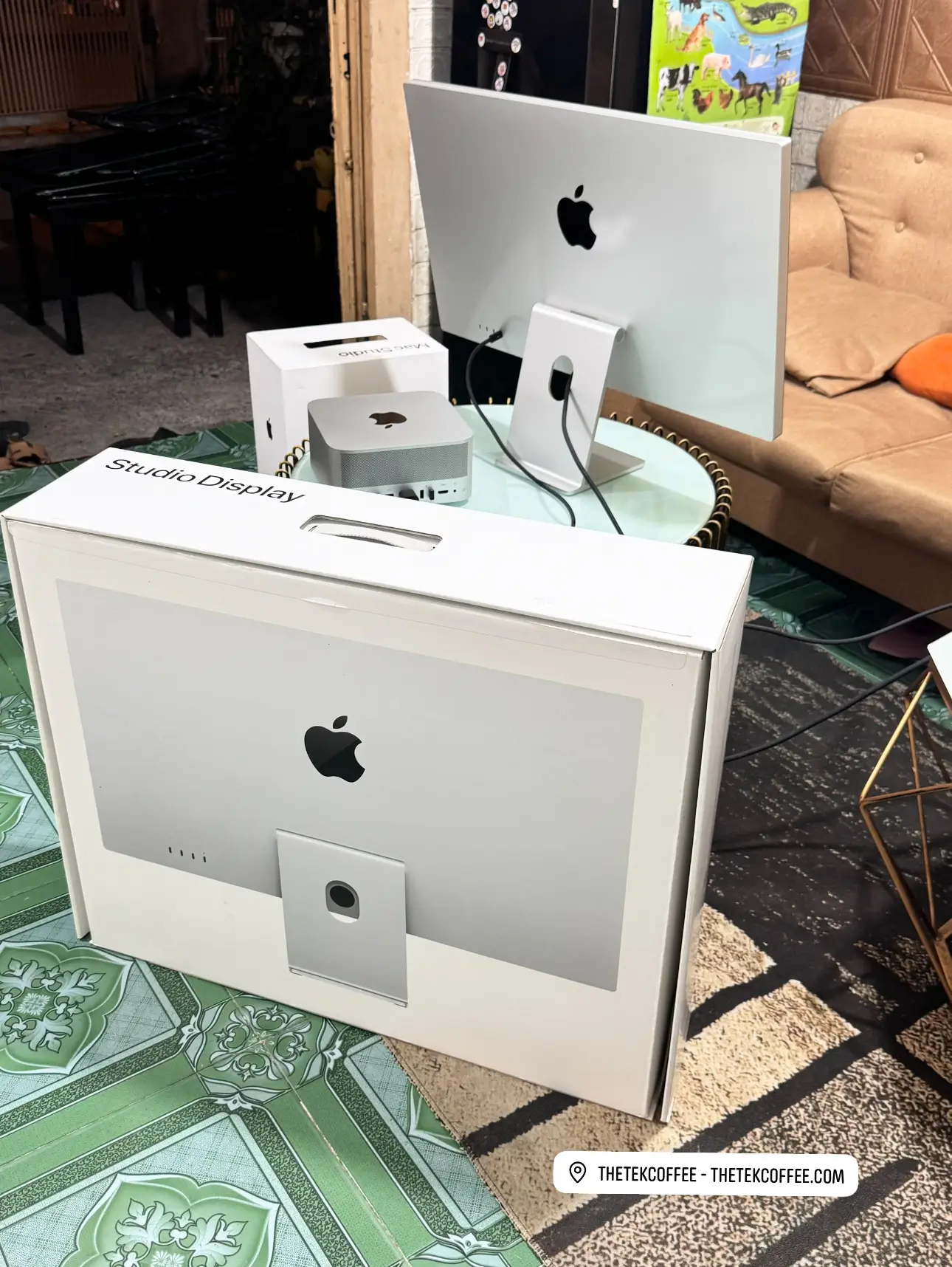 Mua Studio Display tại Gò Vấp – New seal và Cũ chính hãng Apple. Xem máy, kiểm tra serial, chọn kính/chân đế, thu cũ đổi mới, trả góp và giao hàng tại TheTekCoffee.